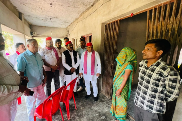 Unnao SP leaders visit