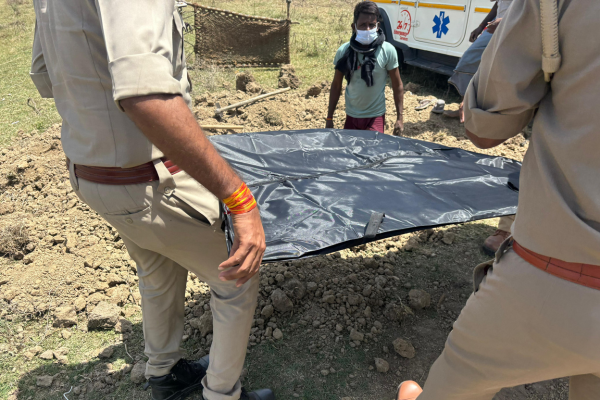 banda minor girl body