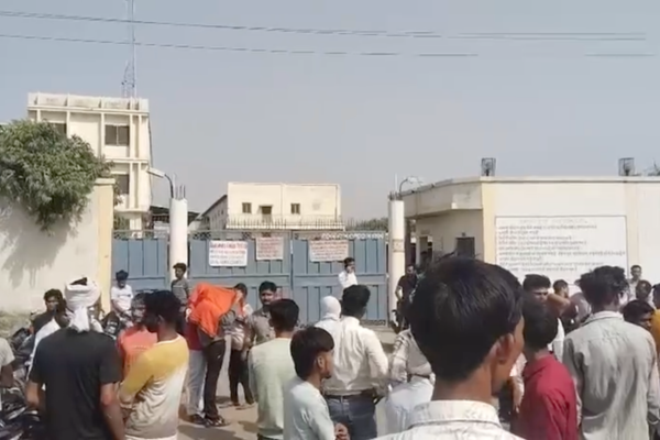 kanpur britannia factory workers
