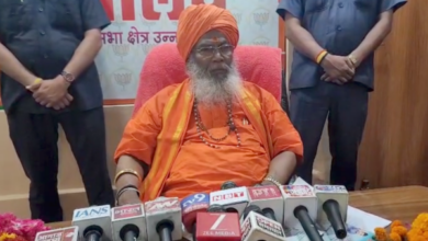 sakshi maharaj attacks rahul