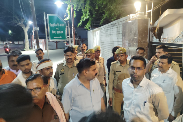 unnao electricity crisis villagers