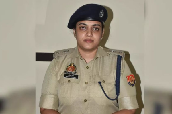 badaun police video jansunwai