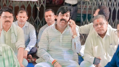 bareilly document writers protest