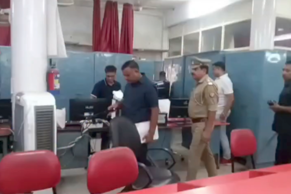 बदायूं में बम की धमकी से मचा हड़कंप! मुख्य डाकघर पहुंची BDDS और डॉग स्क्वायड