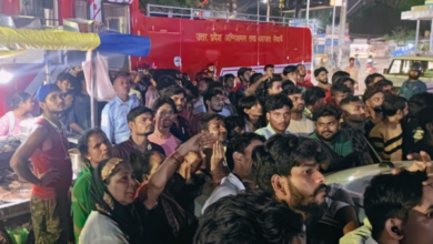 gorakhpur golghar man throws