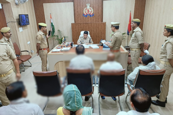 gorakhpur ssp dr kaustubh