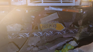 mirzapur truck crashes