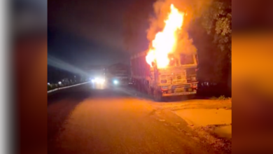 sitapur parked truck