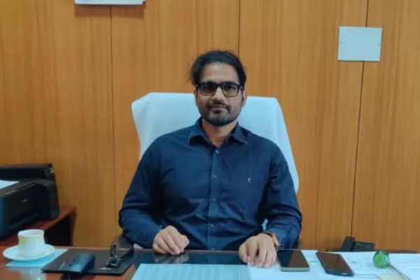 bareilly ed raid ias gyanendra