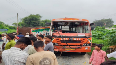 budaun roadways bus pickup