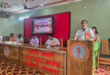 https://4pm.co.in/the-color-of-kajri-mahotsav-in-gorakhpur-markandey-rai-said-that-festivals-add-to-the-society/186131