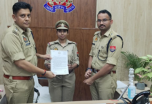 gorakhpur police saves girl