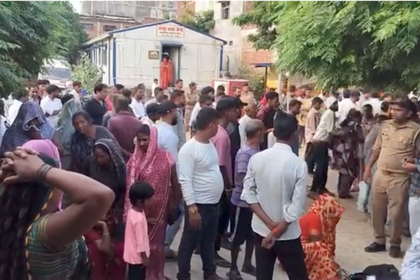 gorakhpur sikriganj bike collision
