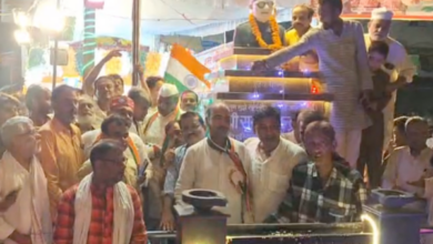kanpur midnight flag hoisting