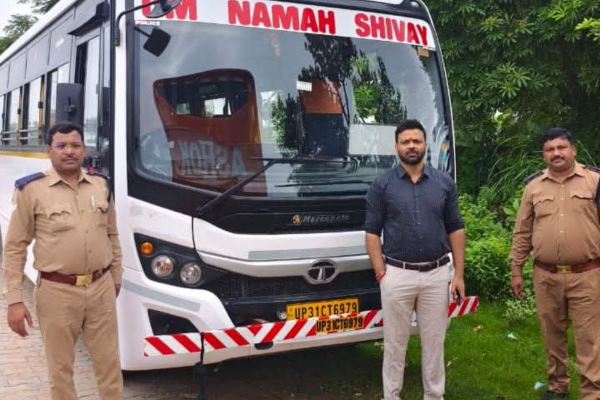 lakhimpur kheri illegal buses
