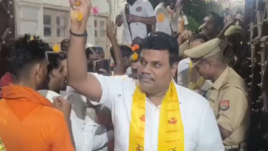 sitapur dm sp shower