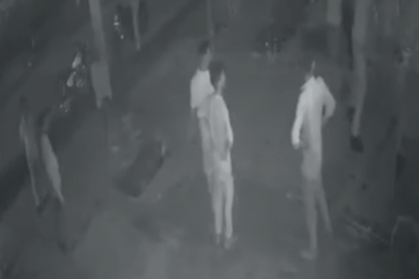 budaun police fight viral