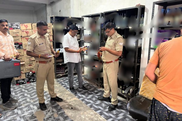 gorakhpur illegal liquor raid