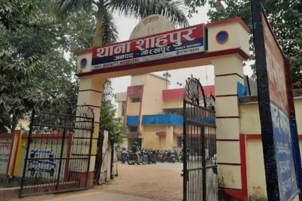 gorakhpur restaurant dispute