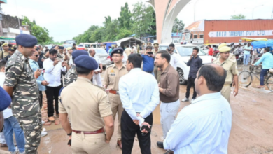 senior officials inspect sonauli