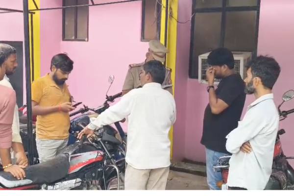 sitapur line man dies