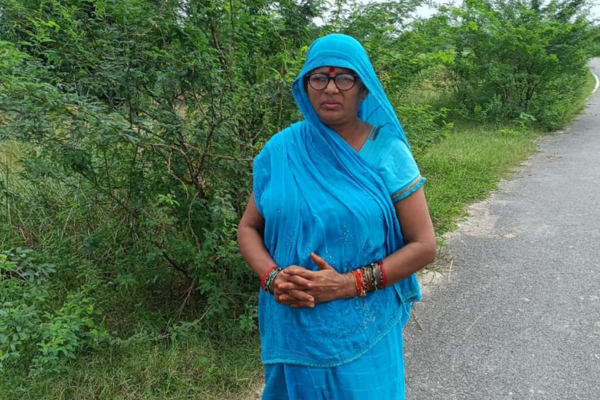 unnao makhi woman robbery