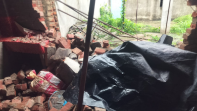unnao rain wall collapse soharamau