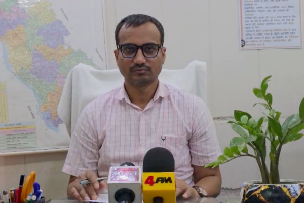 unnao school teachers found