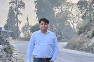 डॉ सज्जन कुमार