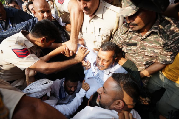 arvind kejriwal detained aap