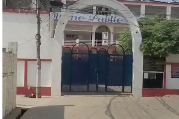 gorakhpur teachers school holiday