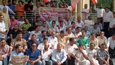 kanpur traders protest