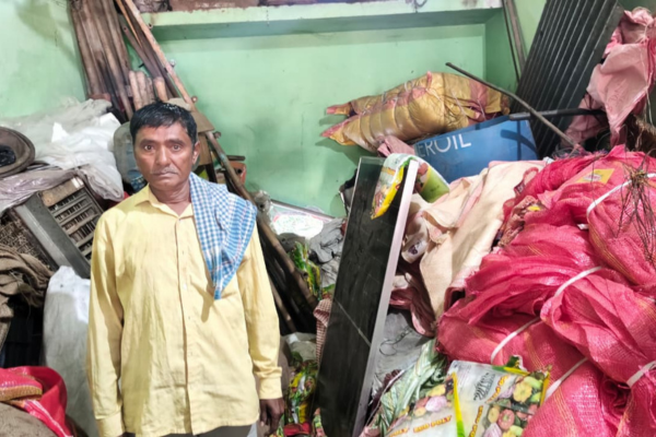 sahaswan mandi arhat shop