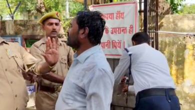 unnao man attempts self